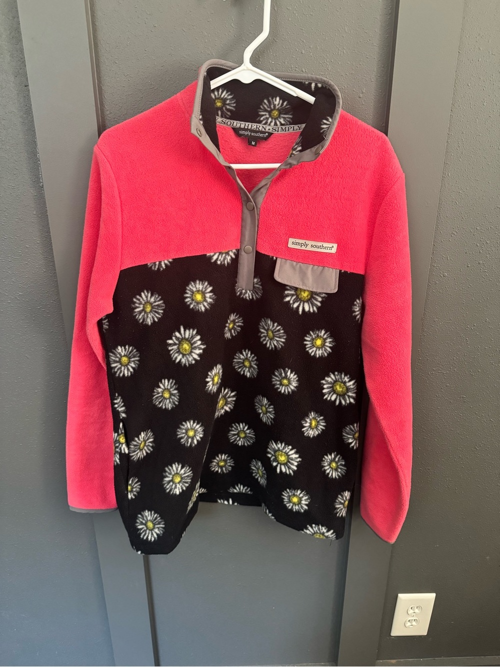 Simply Southern Daisy Fleece T Snap Pullover